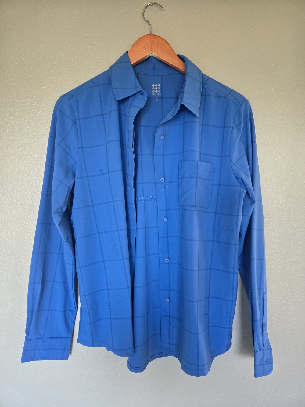 Title Nine Women's Blue Button-Up Shirt, Hiking, Outdoor, Active, Golf